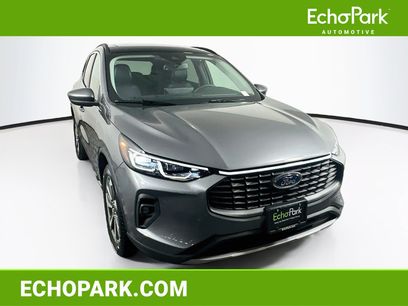 Used 2025 Ford Escape Platinum