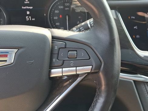 Used 2022 Cadillac XT6 Premium Luxury w/ Technology Package FWD image 27