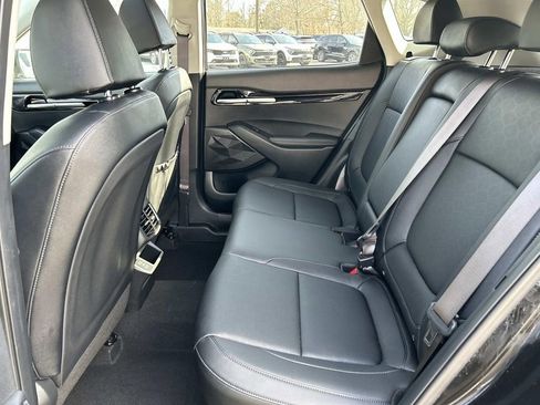 Certified 2025 Kia Seltos EX w/ EX Sunroof Package AWD/4WD image 11