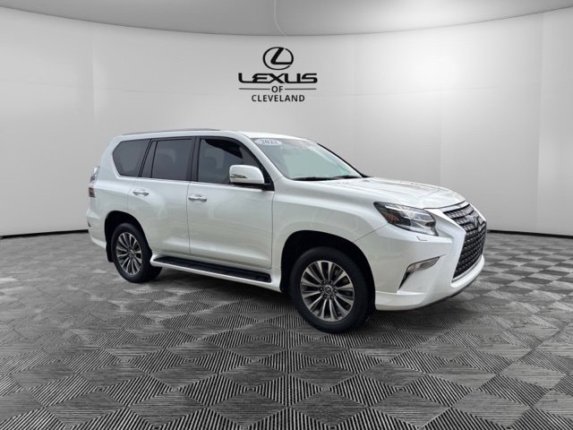Used 2022 Lexus GX 460 Luxury w/ Accessory Package AWD/4WD image 2
