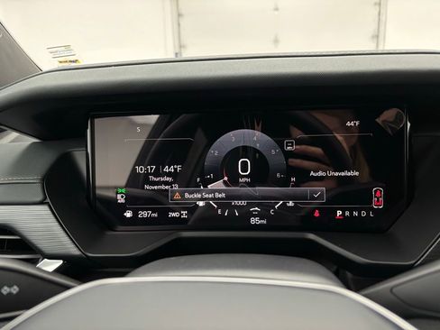 New 2025 GMC Acadia AT4 image 25