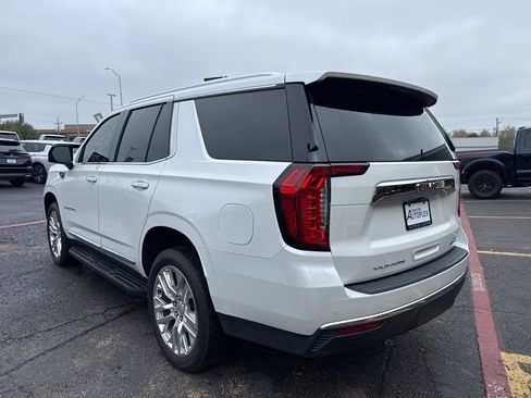 Used 2021 GMC Yukon SLT w/ SLT Luxury Plus Package image 10