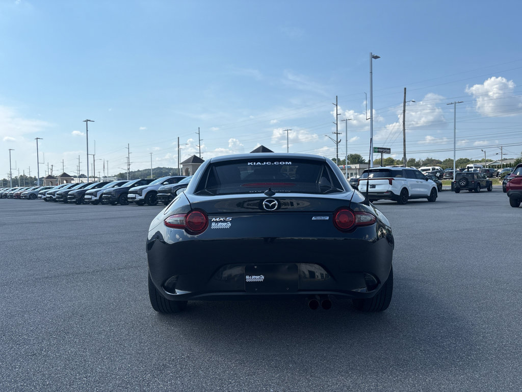 Used 2018 MAZDA MX-5 Miata RF Grand Touring RWD image 4