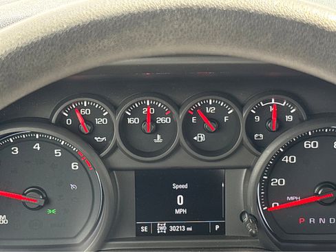 Used 2021 Chevrolet Silverado 1500 Custom Trail Boss w/ Midnight Edition image 4