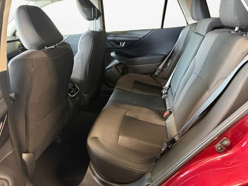 Used 2025 Subaru Outback Premium AWD/4WD image 16