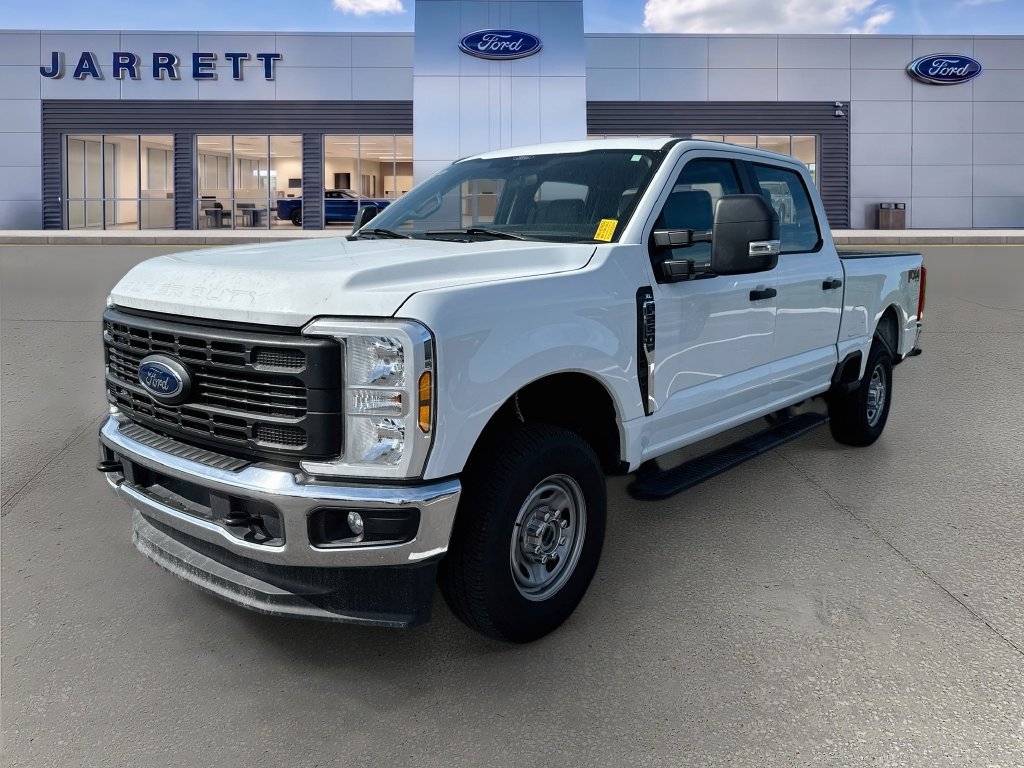 Used 2024 Ford F250 XL w/ FX4 Off-Road Package AWD/4WD image 2