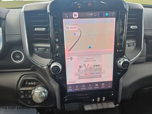 Used 2025 RAM 1500 Laramie image 18