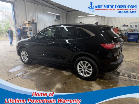 Used 2022 Ford Escape SE AWD/4WD image 7