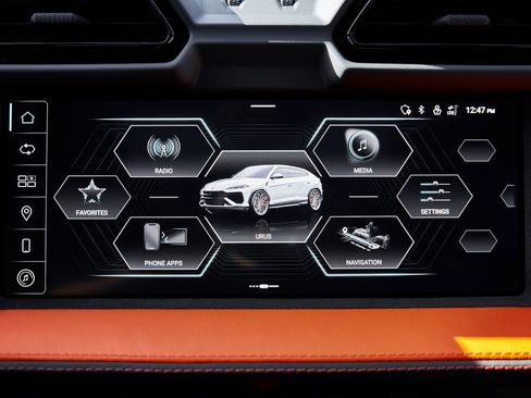 Used 2025 Lamborghini Urus SE image 79