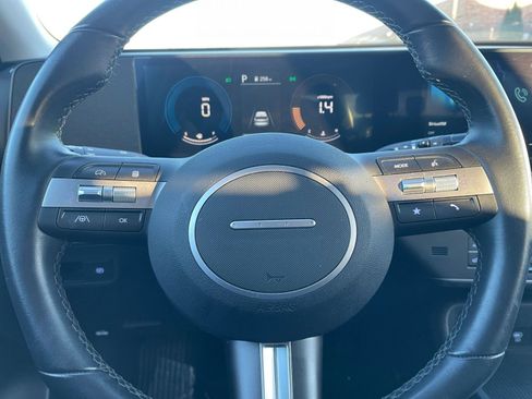 Used 2025 Hyundai Kona SEL image 28