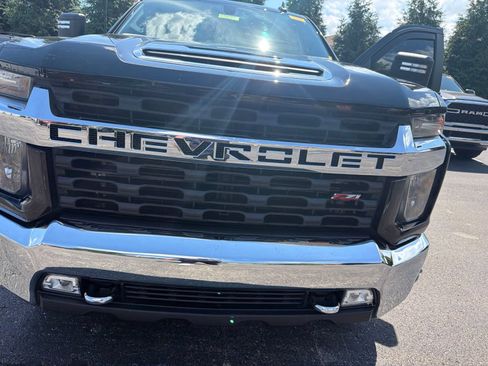 Used 2021 Chevrolet Silverado 2500 LT w/ Convenience Package AWD/4WD image 33