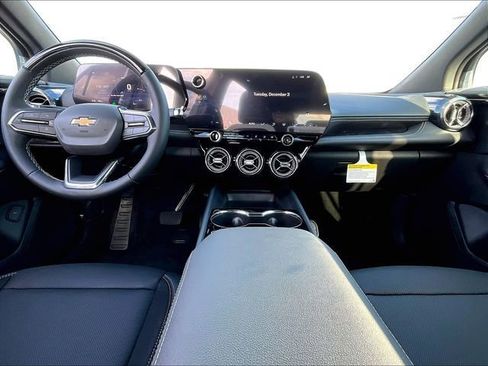 New 2025 Chevrolet Blazer EV LT w/ Super Cruise Package image 10