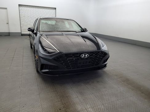 Used 2022 Hyundai Sonata Limited FWD image 14
