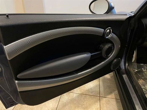 Used 2010 MINI Cooper S image 69