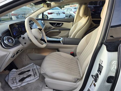 Used 2022 Mercedes-Benz EQS 450+ Sedan w/ Exclusive Trim Package image 24