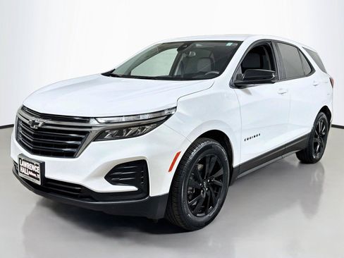 Used 2024 Chevrolet Equinox LS w/ LS Convenience Package FWD image 1