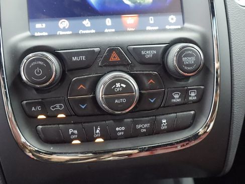 Certified 2019 Dodge Durango R/T w/ Technology Group AWD/4WD image 27