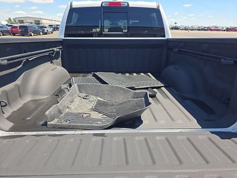 Used 2023 RAM 1500 Big Horn AWD/4WD image 16