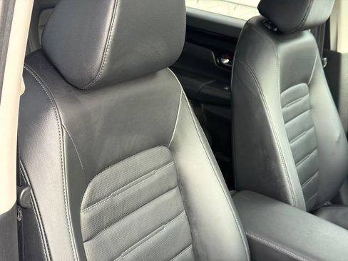 Used 2024 Honda CR-V EX-L image 11
