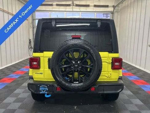 Used 2023 Jeep Wrangler Unlimited Sahara w/ Cold Weather Group image 4