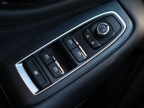 Certified 2025 Subaru Outback Limited XT w/ Tech Package 3 image 17