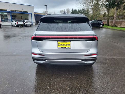 New 2026 Lincoln Nautilus Reserve w/ Jet Appearance Package image 5