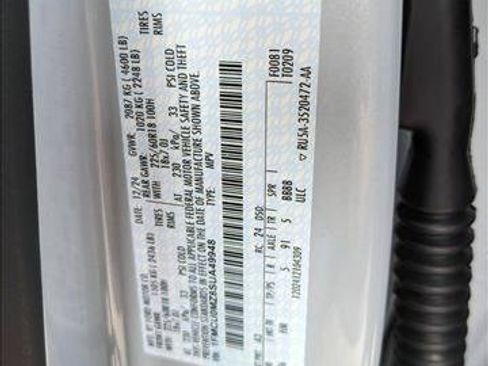 New 2025 Ford Escape ST-Line w/ Equipment Group 301A image 17