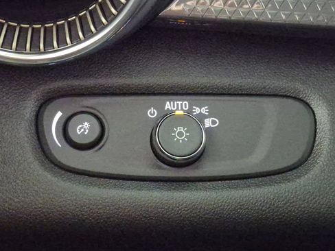 New 2026 Chevrolet Trax ACTIV w/ Driver Confidence Package FWD image 18