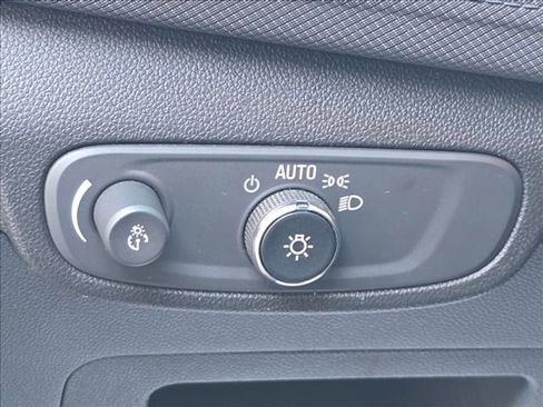 Certified 2025 Chevrolet TrailBlazer LT image 9