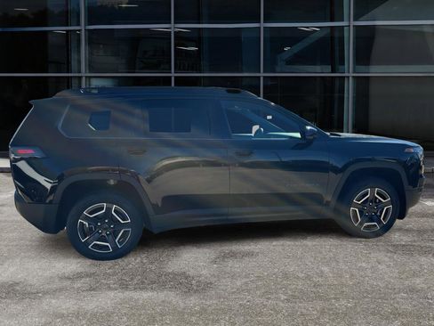 New 2026 Jeep Cherokee Laredo AWD/4WD image 8
