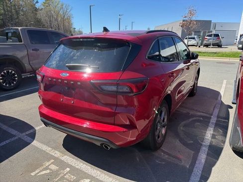 Used 2024 Ford Escape ST-Line w/ Cold Weather Package image 9
