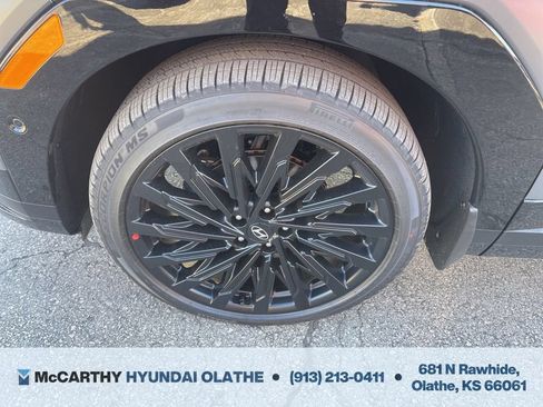 Used 2025 Hyundai Santa Fe Calligraphy AWD/4WD image 16