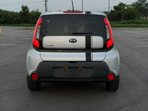 Used 2016 Kia Soul FWD image 6