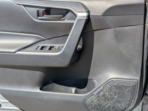 Used 2025 Toyota RAV4 LE image 11