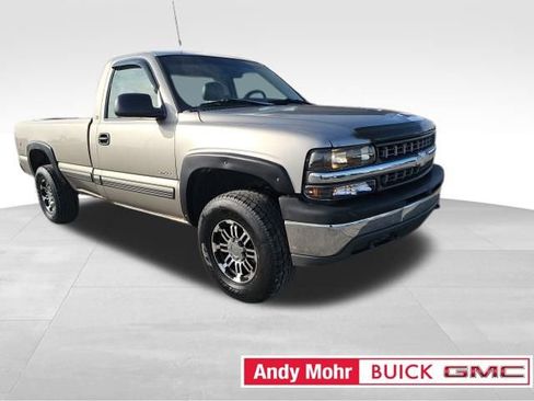 Used 2000 Chevrolet Silverado 1500 4x4 Regular Cab w/ Exterior Appearance Pkg image 30