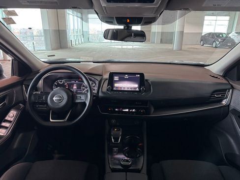 Used 2023 Nissan Rogue SV image 33