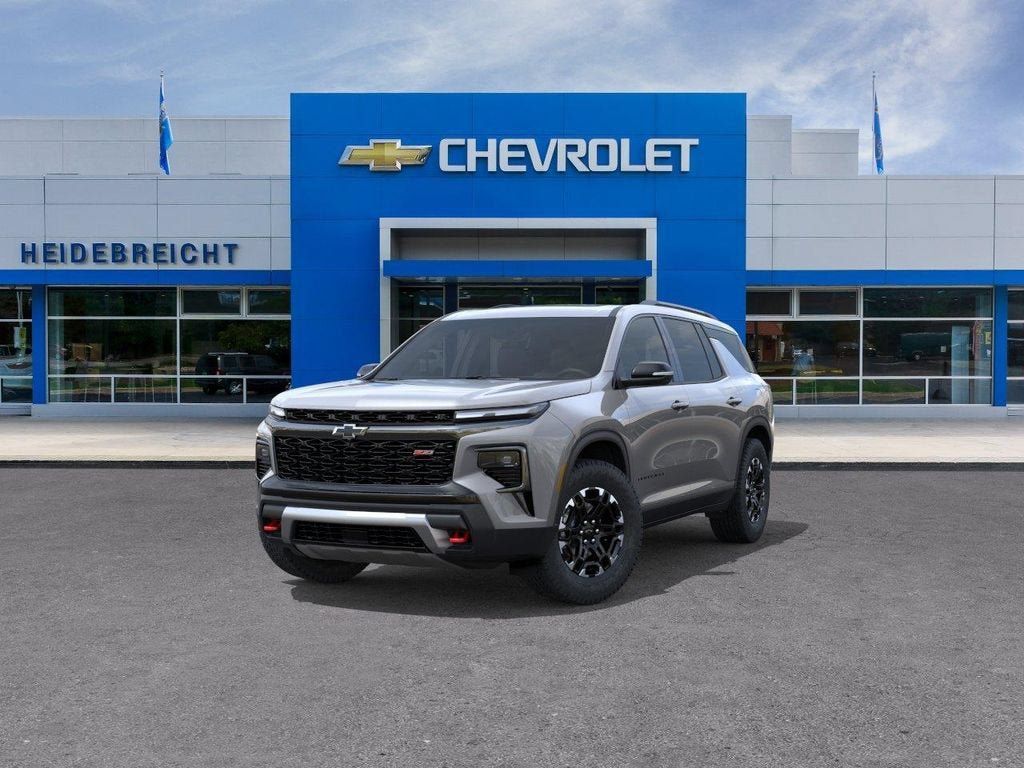 New 2027 Chevrolet Traverse Z71 w/ Driver Confidence Package AWD/4WD image 8