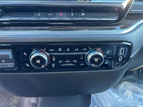 New 2026 GMC Sierra 2500 AT4 w/ Technology Package image 11