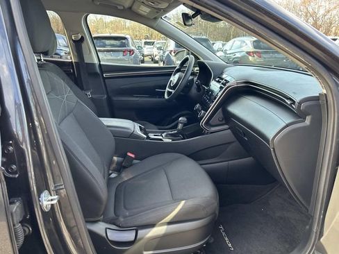 Used 2022 Hyundai Tucson SEL image 17