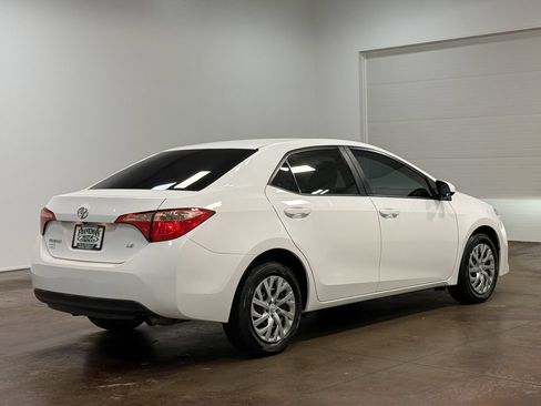 Used 2017 Toyota Corolla L FWD image 4