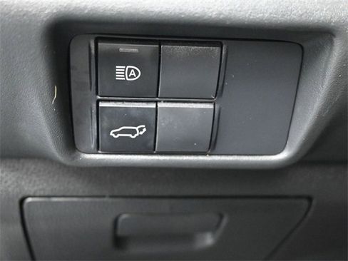 Used 2022 Toyota Highlander XLE image 21