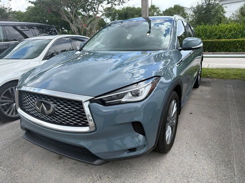 Used 2023 INFINITI QX50 Luxe FWD image 2