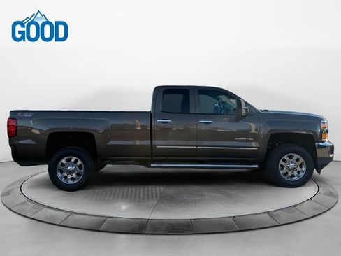 Used 2015 Chevrolet Silverado 2500 LTZ w/ LTZ Plus Package image 6