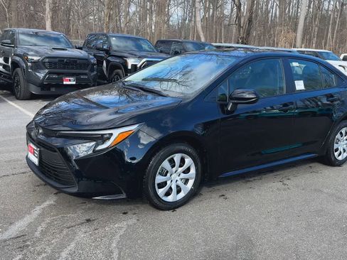 New 2026 Toyota Corolla LE image 4