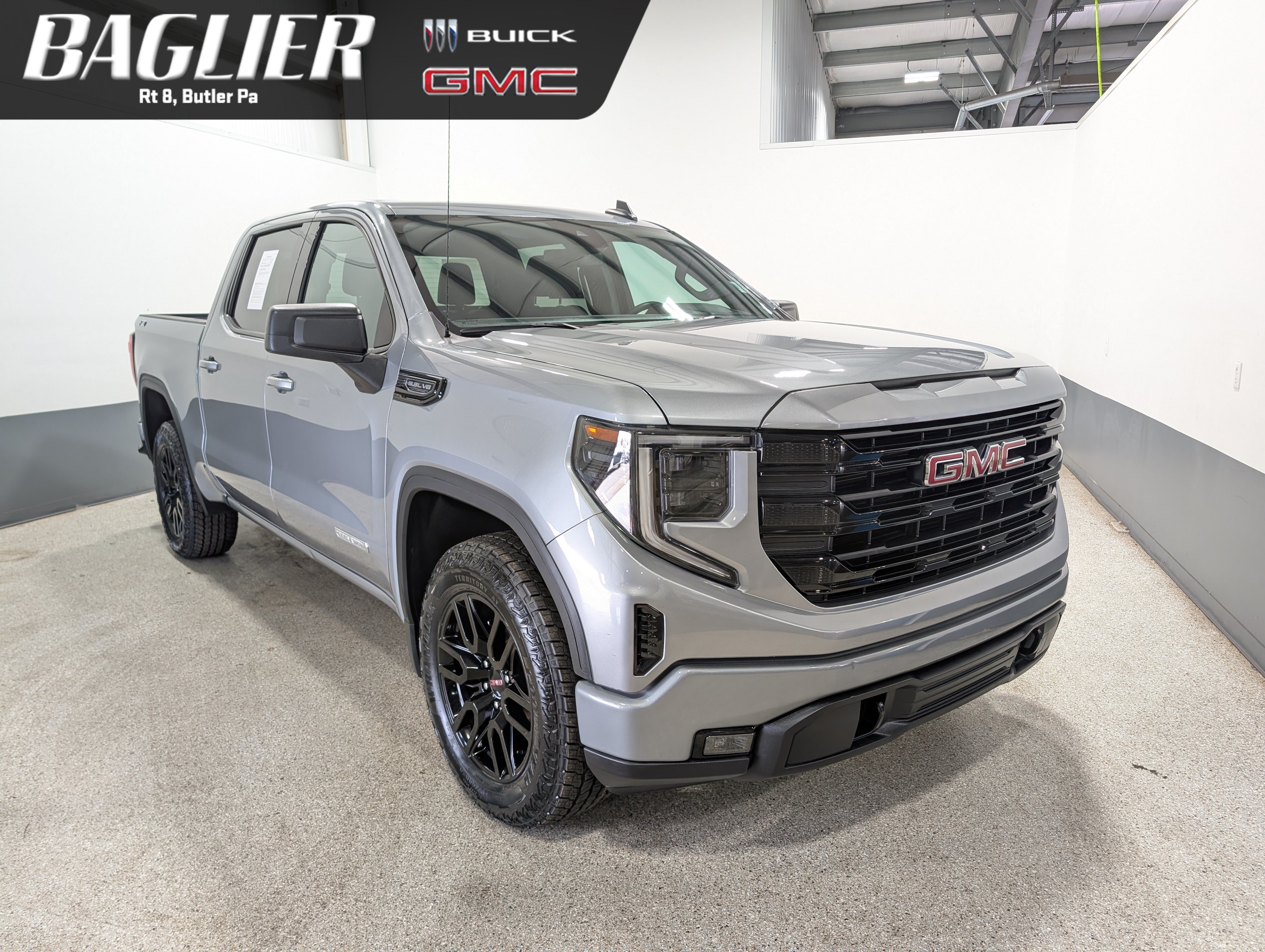 Used 2024 GMC Sierra 1500 Elevation w/ X31 Off-Road Package AWD/4WD image 1