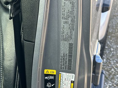 Used 2021 Jeep Gladiator Overland image 33