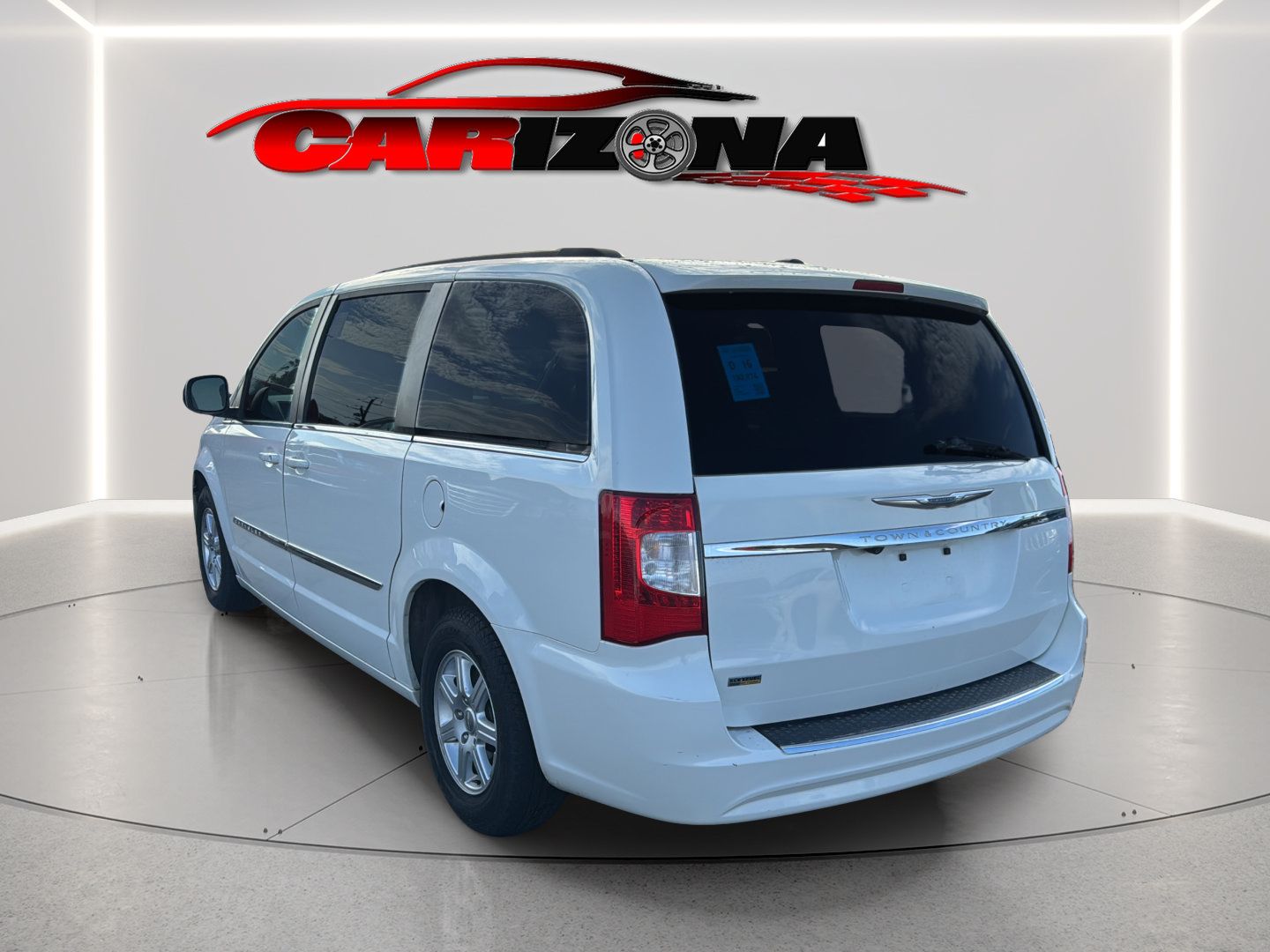 Used 2012 Chrysler Town & Country Touring w/ Entertainment Group #1 FWD image 8