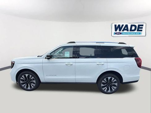 New 2026 Ford Expedition Platinum w/ Driver's Package AWD/4WD image 8