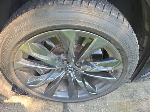 Used 2021 Lexus LS 500 F Sport w/ Accessory Package (Z2) RWD image 13