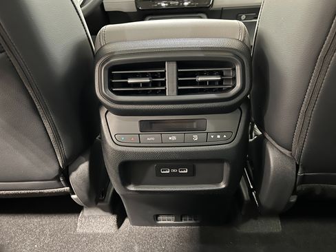 New 2025 Honda Pilot EX-L image 30